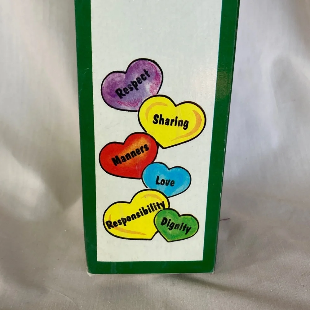 SARAH'S GANG FROM SARAH'S ATTIC - Tilly Teaches Sharing Booklet.NIB - Picture 10 of 11